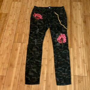 BOOM BOOM camouflage embellished jeans